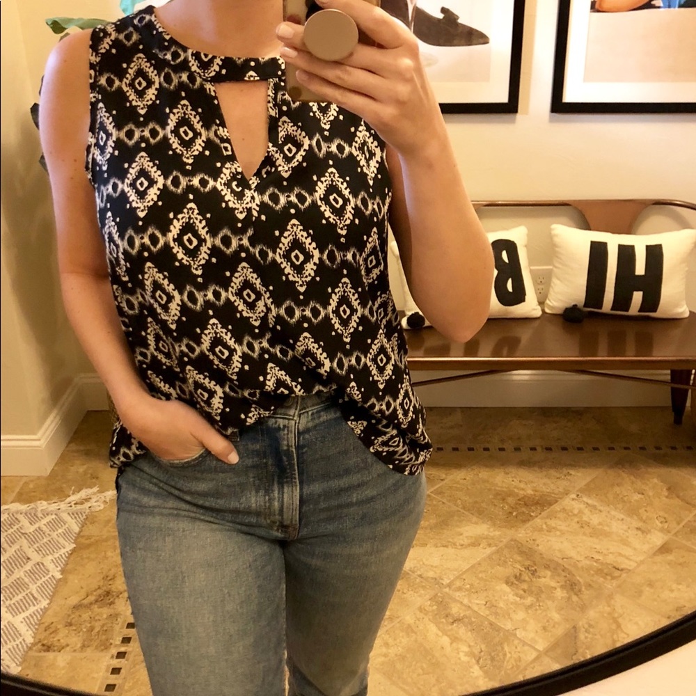 Cut Out Top